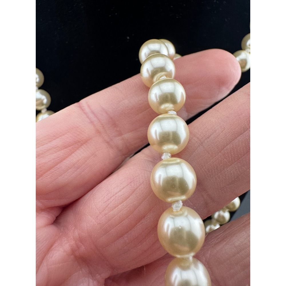 Vintage Extra Long Faux Pearl Necklace Cream Hand Knotted 36" - Picture 4 of 4